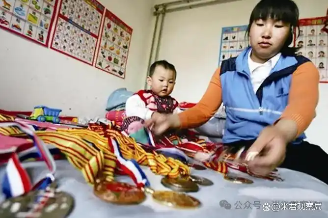 奥运冠军退役生活揭秘：吴柳芳成网红背后的