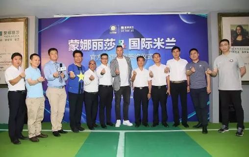 西班牙足球拿过冠军吗英文_西班牙足球队英文_西班牙足球英文冠军拿过冠军吗
