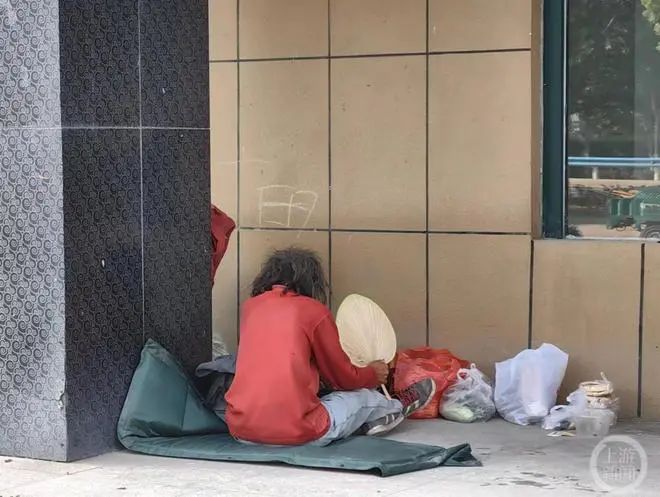 正确的冬天生活方式英语_英语冬天怎么说_英语冬怎么说
